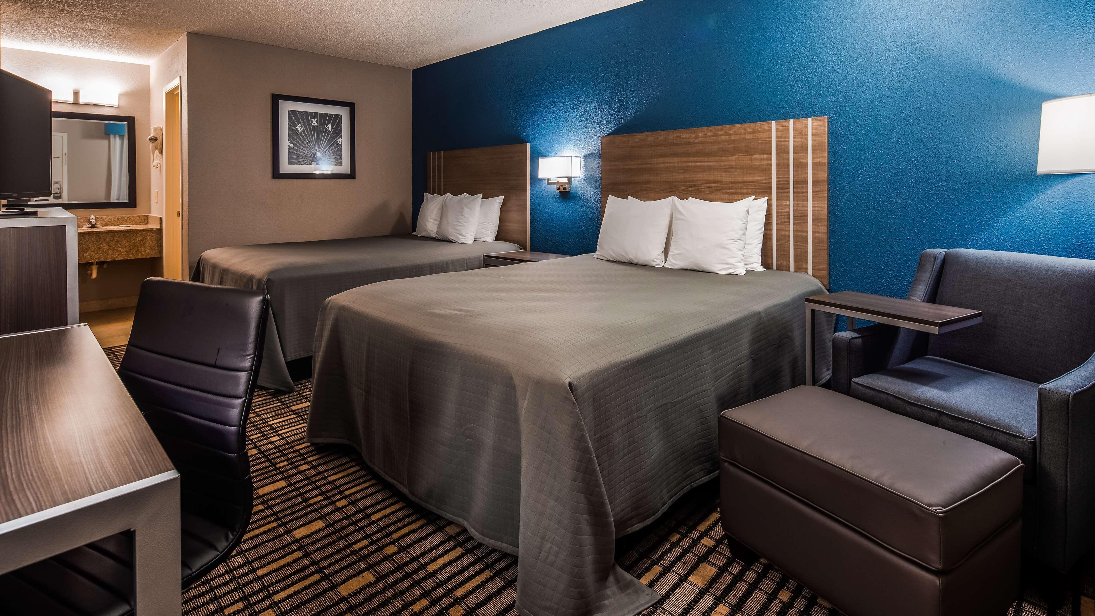 Best Western Post Oak Inn Burnet Exterior photo