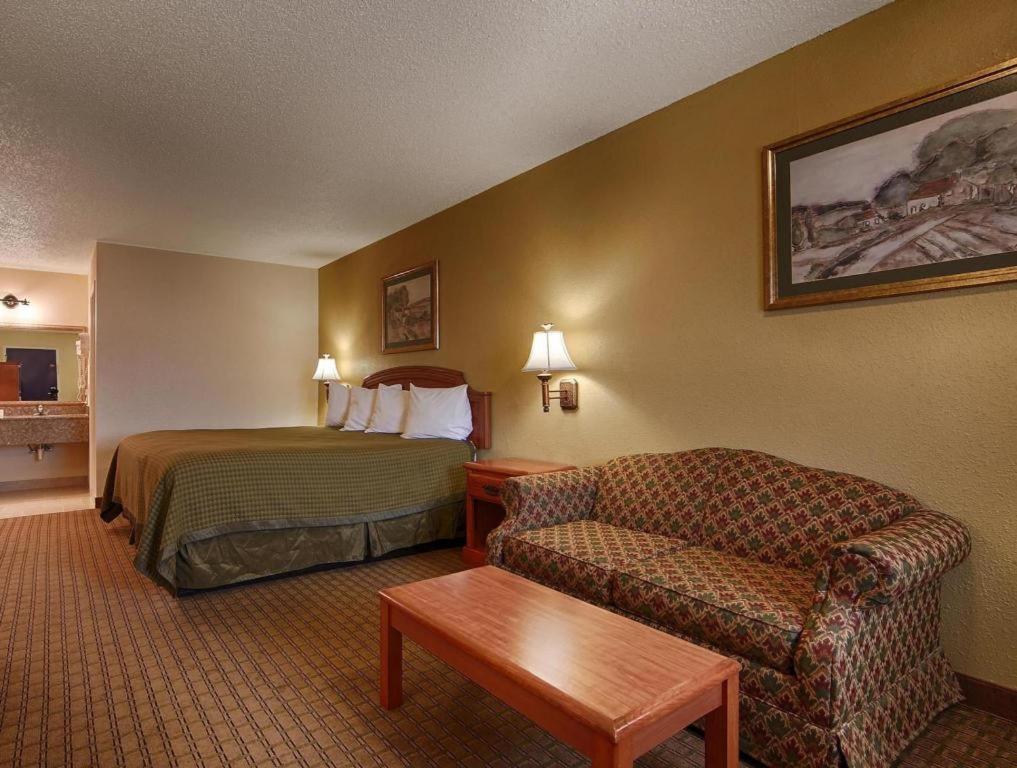 Best Western Post Oak Inn Burnet Exterior photo
