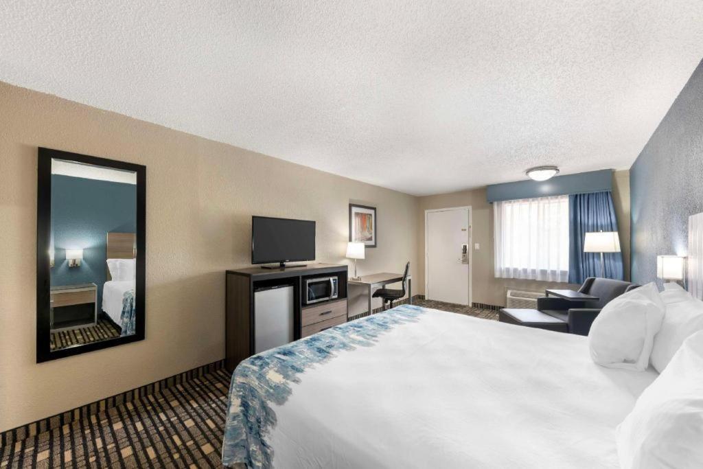Best Western Post Oak Inn Burnet Exterior photo