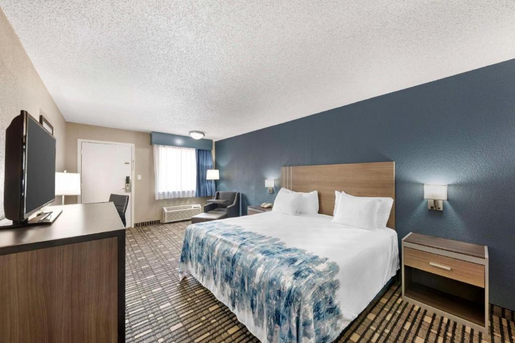 Best Western Post Oak Inn Burnet Exterior photo