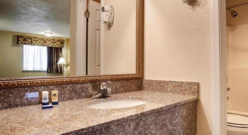 Best Western Post Oak Inn Burnet Exterior photo